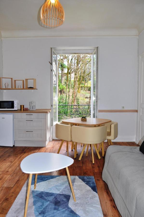 Charme et tranquillité, dans résidence avec piscine, L’APARTÉ - SEJOURAIX Aix-les-Bains Esterno foto